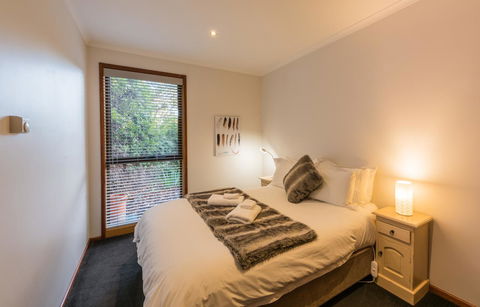 Parnella Kettering - Hotel WA 17