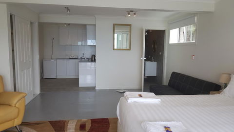 AppleBay Guest House - Hotel WA 7