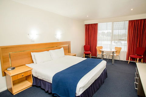 Edgewater Hotel - Hotel WA 24