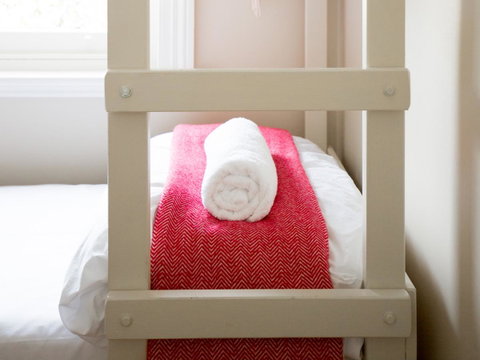 Montacute Boutique Bunkhouse - Hotel WA 13