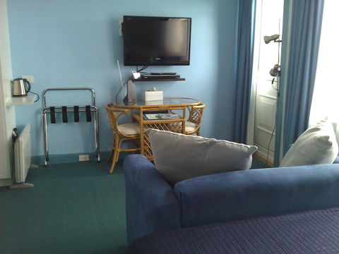 Freycinet Waters - Hotel WA 25
