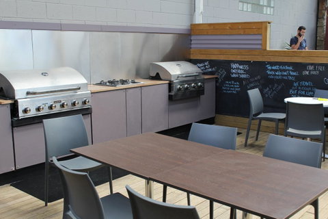 The Nook Backpackers - Hotel WA 43