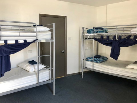 The Nook Backpackers - Hotel WA 40