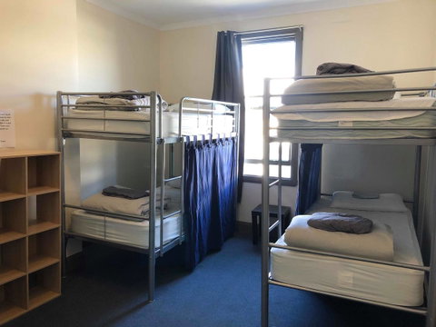 The Nook Backpackers - Hotel WA 8