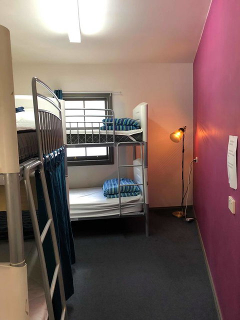 The Nook Backpackers - Hotel WA 10