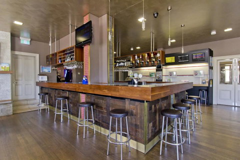 Deloraine Hotel - Hotel WA 15