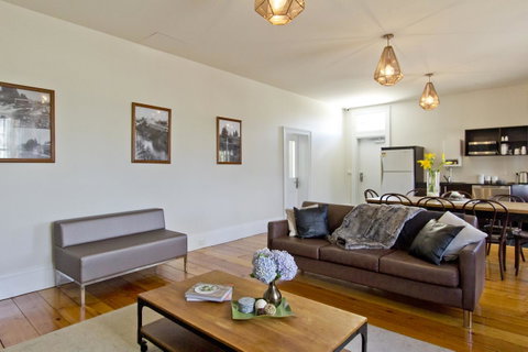 Deloraine Hotel - Hotel WA 23