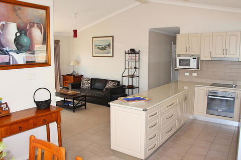 Front Row Beachfront - Hotel WA 3
