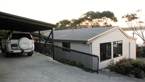 KINGFISHER COTTAGE Beachfront At The Binalong Bay - Hotel WA 21
