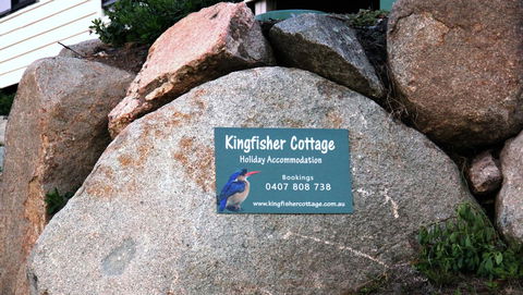 KINGFISHER COTTAGE Beachfront At The Binalong Bay - Hotel WA 15