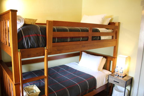 The Tasmanian Inn - Hotel WA 24