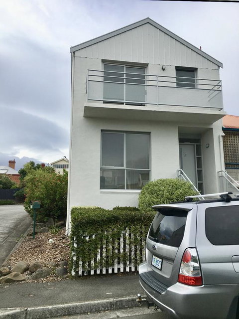 4 At 8 Townhouse Newcastle St - Hotel WA 13