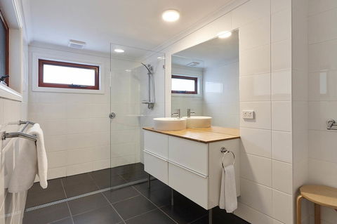DOLPHIN LOOKOUT COTTAGE - Amazing Views Of The Bay Of Fires - Hotel WA 2