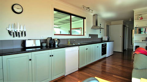 DOLPHIN LOOKOUT COTTAGE - Amazing Views Of The Bay Of Fires - Hotel WA 5