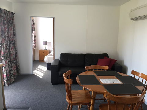 Regatta Point Tavern & Holiday Villas - Hotel WA 22