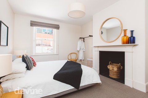 Devine Stays - Westside Apartment On Elizabeth - Hotel WA 7
