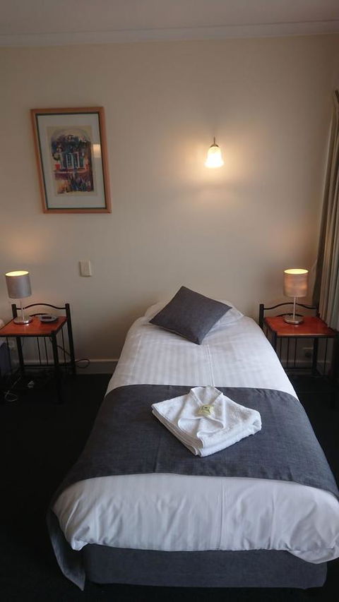 Mt Lyell Motor Inn - Hotel WA 25