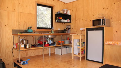 BAY OF FIRES ECO HUT Off Grid Experience At Binalong Bay - Hotel WA 9