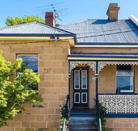 WEST NEST  Classic 3BR Hobart Terrace BEST Location View Close to City - Hotel WA
