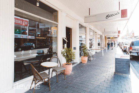 Devine Stays - Hayloft On ELizabeth - Hotel WA 6
