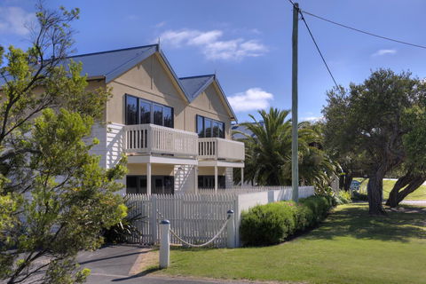 Boathouse Resort Studios And Suites - Hotel WA 22