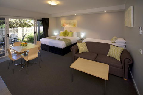 Boathouse Resort Studios And Suites - Hotel WA 11