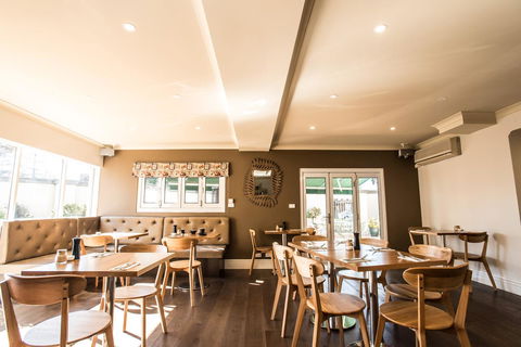 The Waverley International Hotel - Hotel WA 23