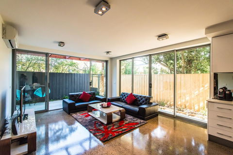 The Waverley International Hotel - Hotel WA 33