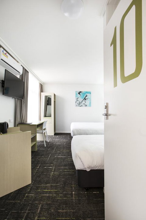 Nightcap At Sandringham Hotel - Hotel WA 21