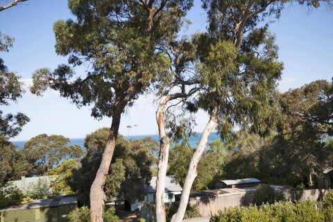 Lorne Surf Apartments - Hotel WA 6