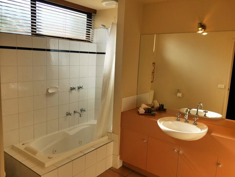 Lorne Surf Apartments - Hotel WA 24