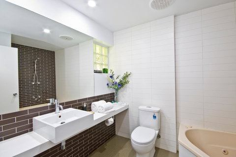 Lorne Bay View Motel - Hotel WA 17
