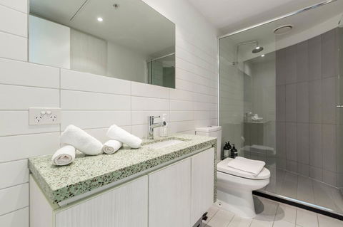 2Bedroom Apartment With Views In Docklands Next To CBD & Marvel Stadium - Hotel WA 13