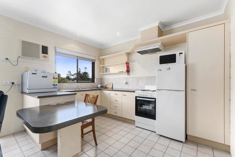 Allambi Holiday Apartments - Hotel WA 2