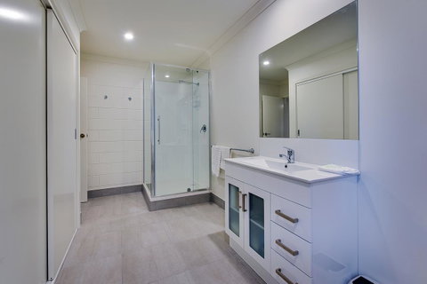 Allambi Holiday Apartments - Hotel WA 37