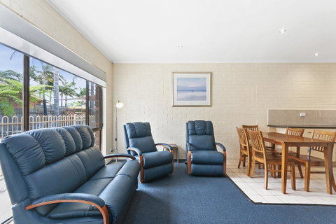 Allambi Holiday Apartments - Hotel WA 3
