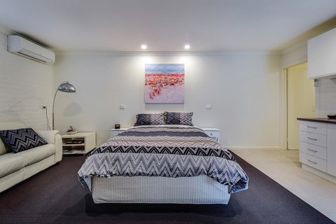 Allambi Holiday Apartments - Hotel WA 42