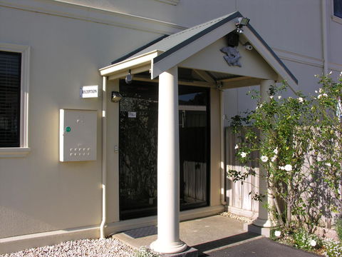 Clifftop Apartments Portland Vic - Hotel WA 4