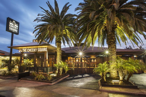 Nightcap At The Cheeky Squire - Hotel WA 4