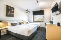 Book Frankston Accommodation Vacations Hotel WA Hotel WA