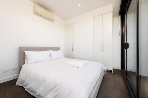 Amazing Accommodations: Vogue - Hotel WA 37