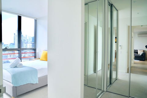 Pride Docklands Waterfront Apartment City View - Hotel WA 23