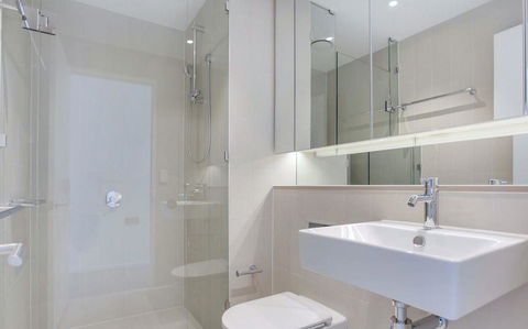 Pride Docklands Waterfront Apartment City View - Hotel WA 16