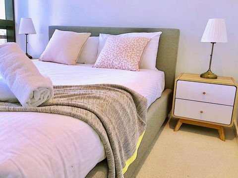 Pride Docklands Waterfront Apartment City View - Hotel WA 25