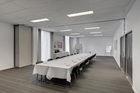 Travelodge Hotel Melbourne Docklands - Hotel WA 17