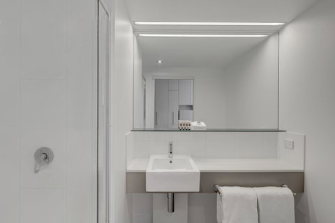 Travelodge Hotel Melbourne Docklands - Hotel WA 8