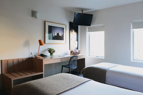 Saint Kilda Beach Hotel - Formerly Rydges St Kilda - Hotel WA 13