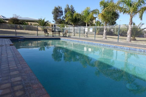 Torquay Tropicana Motel - Hotel WA 15