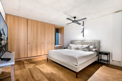 Stylish Apartment In Unique Church Development - Hotel WA 13