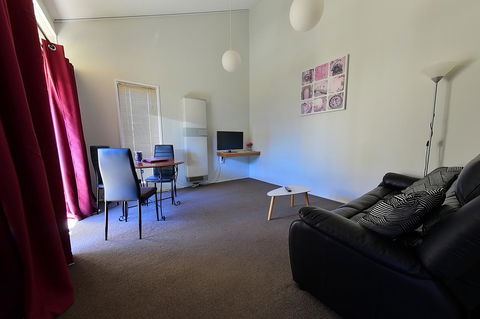 Executive Hideaway - Hotel WA 43
